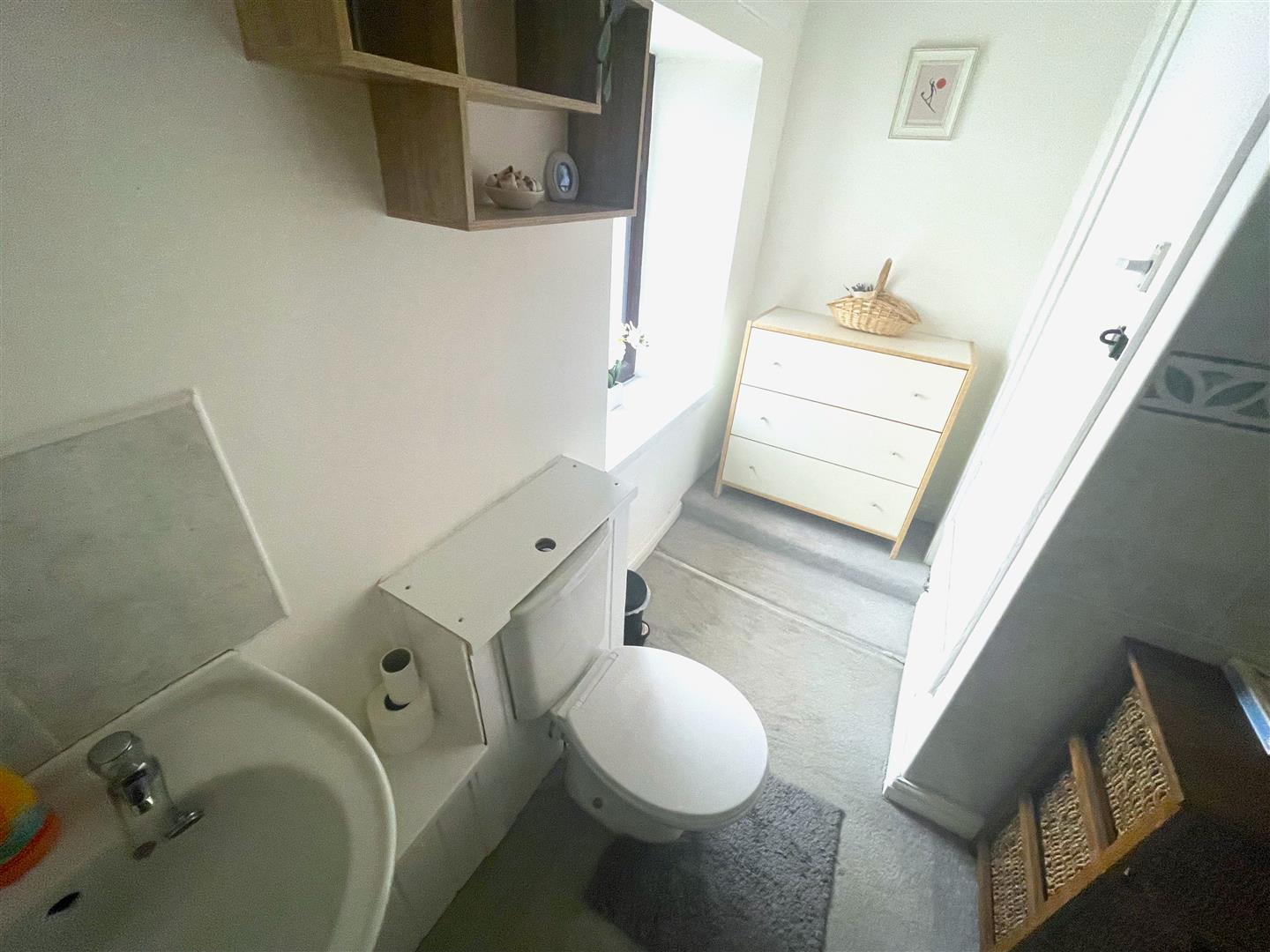 Glebe Road, Loughor, Swansea, SA4 6SR